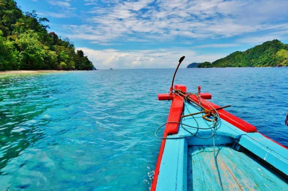 Sumatra Ecolodge Sungaipisang Buitenkant foto
